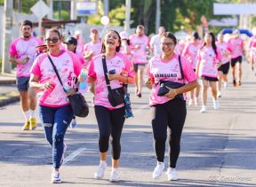  Caminata "Yo Corro por Ellas", por la prevención y lucha contra el cáncer de mama