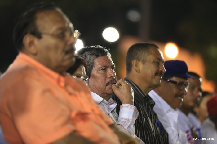 Daniel y Rosario celebran junto al pueblo el Día Internacional de los Trabajadores