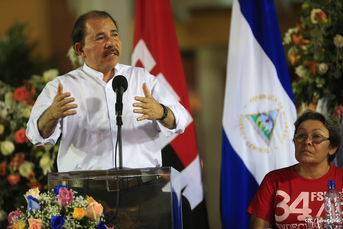 Daniel y Rosario celebran junto al pueblo el Día Internacional de los Trabajadores