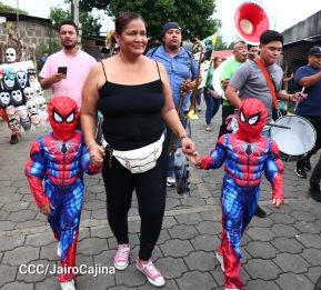 Los Agüizotes se toman las calles y avenidas de Masaya 