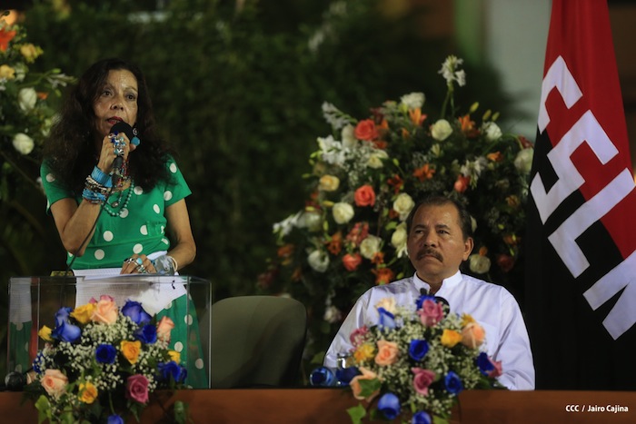 Daniel y Rosario celebran junto al pueblo el Día Internacional de los Trabajadores