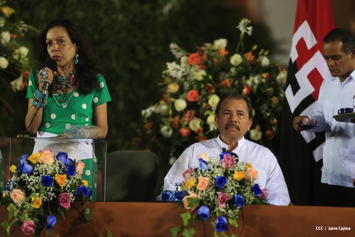 Daniel y Rosario celebran junto al pueblo el Día Internacional de los Trabajadores