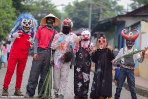 Cultura Nacional: Familias de Masaya participan del Tradicional Torovenado de Monimbó