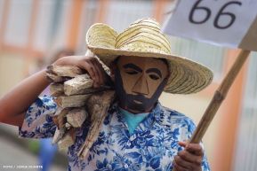 Cultura Nacional: Familias de Masaya participan del Tradicional Torovenado de Monimbó