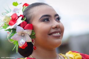 Cultura Nacional: Familias de Masaya participan del Tradicional Torovenado de Monimbó