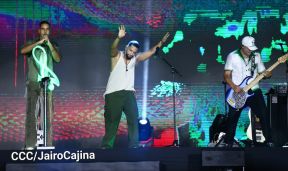 Nicaragüenses cierran ciclos con Aventura