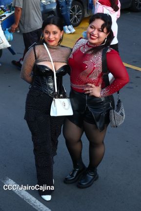 Nicaragüenses cierran ciclos con Aventura