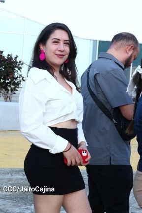 Nicaragüenses cierran ciclos con Aventura