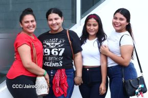 Nicaragüenses cierran ciclos con Aventura