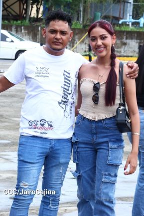 Nicaragüenses cierran ciclos con Aventura