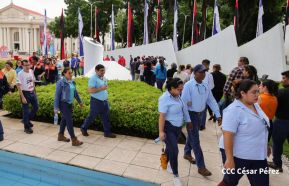 Nicaragüenses rinden homenaje al Comandante Carlos Fonseca a 48 años de su tránsito a la inmortalidad