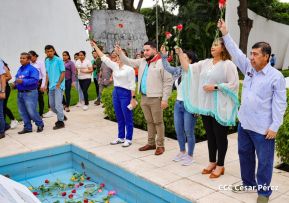 Nicaragüenses rinden homenaje al Comandante Carlos Fonseca a 48 años de su tránsito a la inmortalidad