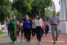 Nicaragüenses rinden homenaje al Comandante Carlos Fonseca a 48 años de su tránsito a la inmortalidad