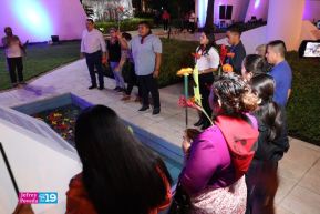 Nicaragüenses rinden homenaje al Comandante Carlos Fonseca a 48 años de su tránsito a la inmortalidad