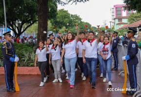 Nicaragüenses rinden homenaje al Comandante Carlos Fonseca a 48 años de su tránsito a la inmortalidad