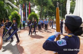 Nicaragüenses rinden homenaje al Comandante Carlos Fonseca a 48 años de su tránsito a la inmortalidad