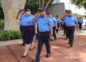 Nicaragüenses rinden homenaje al Comandante Carlos Fonseca a 48 años de su tránsito a la inmortalidad