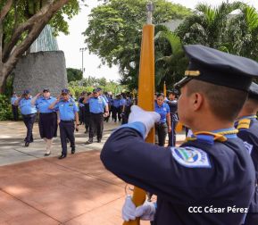 Nicaragüenses rinden homenaje al Comandante Carlos Fonseca a 48 años de su tránsito a la inmortalidad