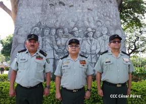 Nicaragüenses rinden homenaje al Comandante Carlos Fonseca a 48 años de su tránsito a la inmortalidad