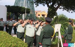 Nicaragüenses rinden homenaje al Comandante Carlos Fonseca a 48 años de su tránsito a la inmortalidad
