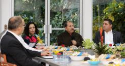 Presidente Daniel y Compañera Rosario se reúnen con directivos AMCHAM