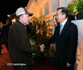 Comandante Daniel y Compañera Rosario en la XVIII Cumbre Empresarial China - Latinoamérica y el Caribe