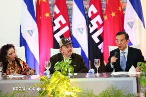 Comandante Daniel y Compañera Rosario en la XVIII Cumbre Empresarial China - Latinoamérica y el Caribe