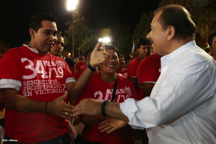Daniel y Rosario celebran junto al pueblo el Día Internacional de los Trabajadores