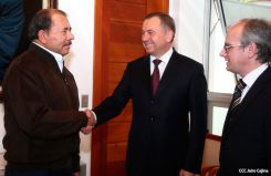 Presidente Daniel se reúne con Canciller de Bielorrusia