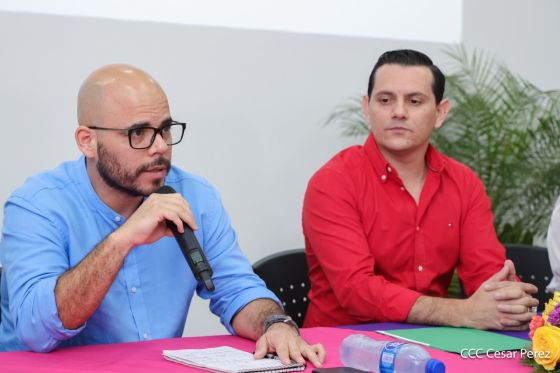 Estudiantes que realizaron prácticas en Medios del Poder Ciudadano reciben reconocimientos