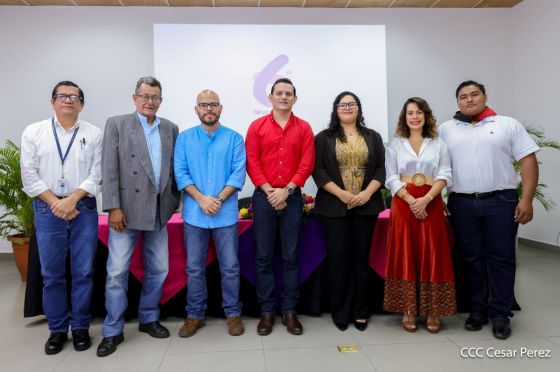 Estudiantes que realizaron prácticas en Medios del Poder Ciudadano reciben reconocimientos