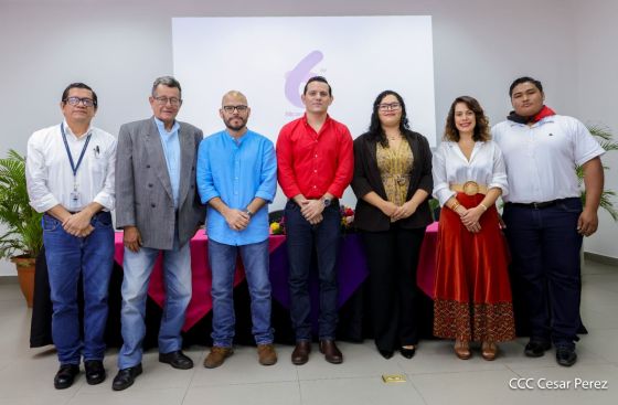 Estudiantes que realizaron prácticas en Medios del Poder Ciudadano reciben reconocimientos