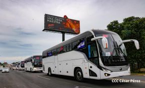 Flota de buses chinos para mejorar el transporte público de la Costa Caribe y el Pacífico