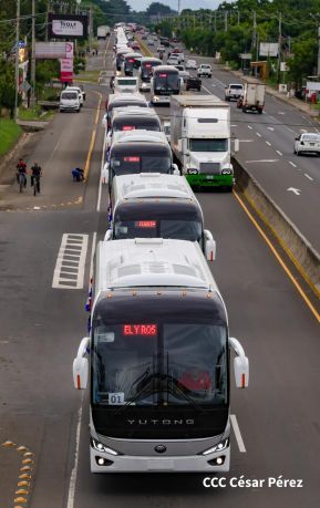 Flota de buses chinos para mejorar el transporte público de la Costa Caribe y el Pacífico