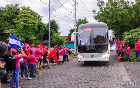 Flota de buses chinos para mejorar el transporte público de la Costa Caribe y el Pacífico