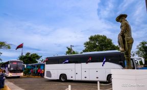 Flota de buses chinos para mejorar el transporte público de la Costa Caribe y el Pacífico