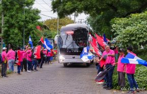 Flota de buses chinos para mejorar el transporte público de la Costa Caribe y el Pacífico
