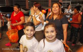 ¡María de Nicaragua, Nicaragua de María! Familias celebran la tradicional Gritería a la Purísima