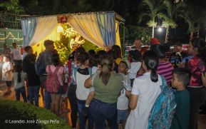 ¡María de Nicaragua, Nicaragua de María! Familias celebran la tradicional Gritería a la Purísima