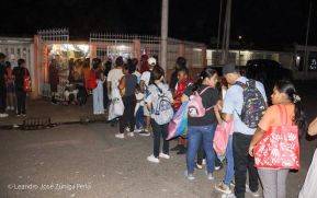 ¡María de Nicaragua, Nicaragua de María! Familias celebran la tradicional Gritería a la Purísima