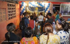 ¡María de Nicaragua, Nicaragua de María! Familias celebran la tradicional Gritería a la Purísima