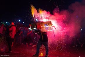 ¡María de Nicaragua, Nicaragua de María! Familias celebran la tradicional Gritería a la Purísima