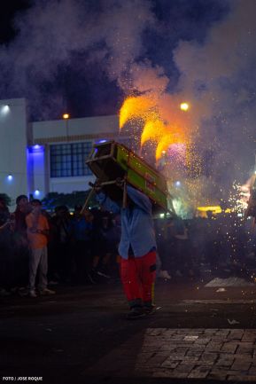 ¡María de Nicaragua, Nicaragua de María! Familias celebran la tradicional Gritería a la Purísima