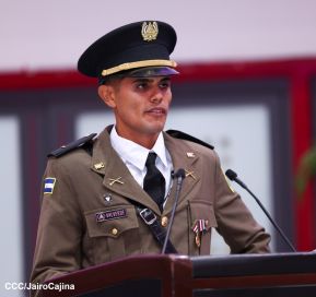  XXIX Graduación de oficiales del Centro Superior de Estudios Militares, General José Dolores Estrada Vado