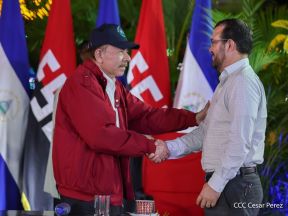 400 buses chinos más...! Estamos haciendo Historia