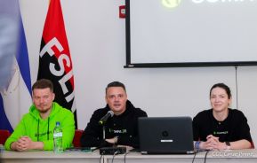 Comunicadores de RT y periodistas de Poder Ciudadano en intercambio de aprendizajes