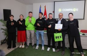 Comunicadores de RT y periodistas de Poder Ciudadano en intercambio de aprendizajes