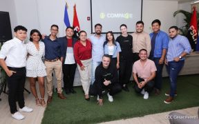 Comunicadores de RT y periodistas de Poder Ciudadano en intercambio de aprendizajes