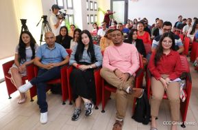 Comunicadores de RT y periodistas de Poder Ciudadano en intercambio de aprendizajes