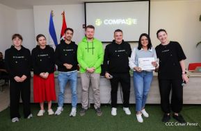 Comunicadores de RT y periodistas de Poder Ciudadano en intercambio de aprendizajes